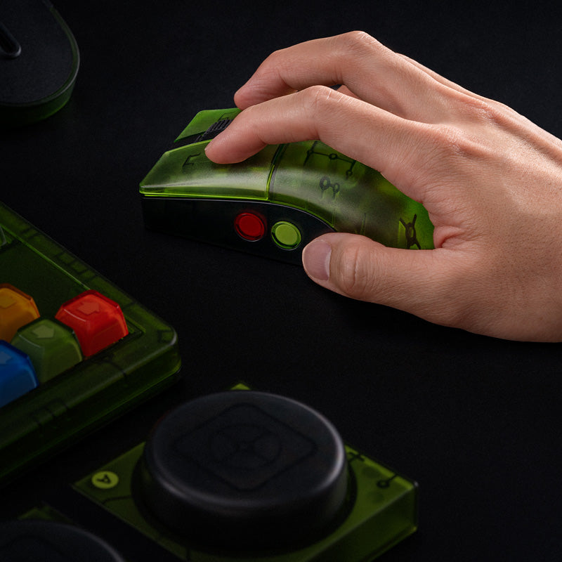 8BitDo Retro R8 Mouse - Xbox Edition image 7